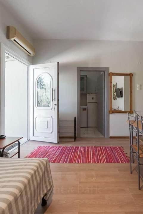 Mougkrasstudio Apartment Skala Rachoni  Exterior photo